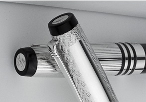 The Philip Zepter collection of writing instruments is based on a classic and elegant design.